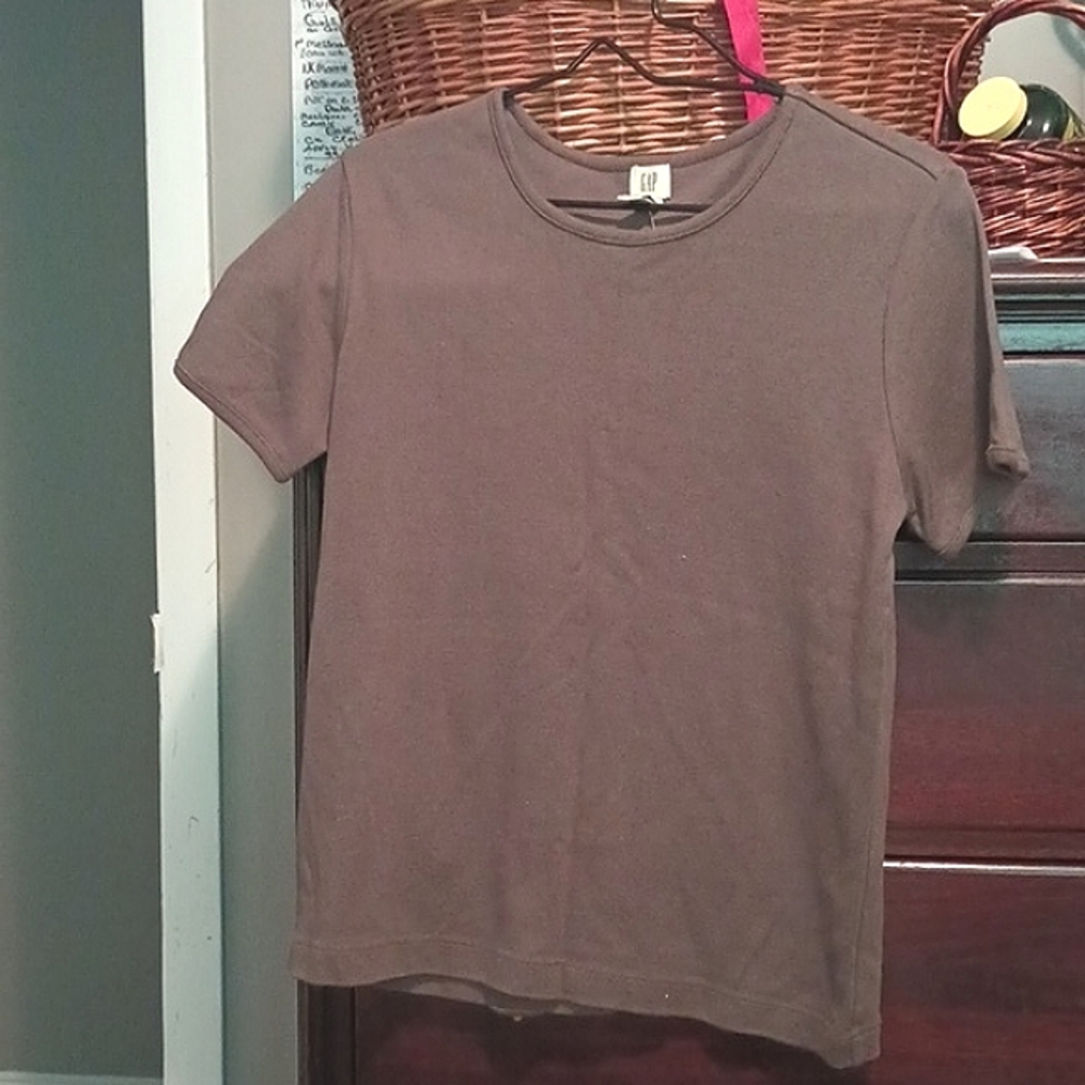 Ladies Gap Short Sleeve Top
